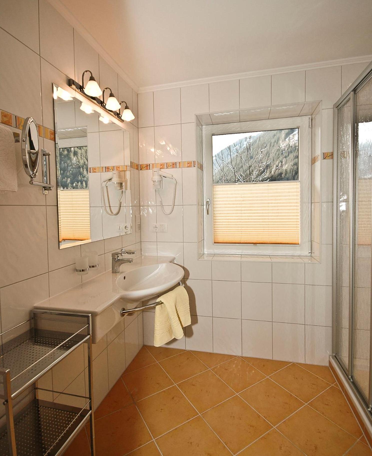 Appart & Hotel Garni Villa Knauer Mayrhofen Buitenkant foto