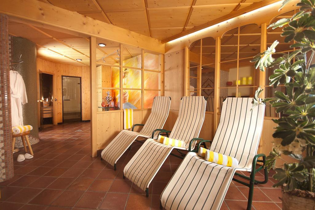 Appart & Hotel Garni Villa Knauer Mayrhofen Buitenkant foto